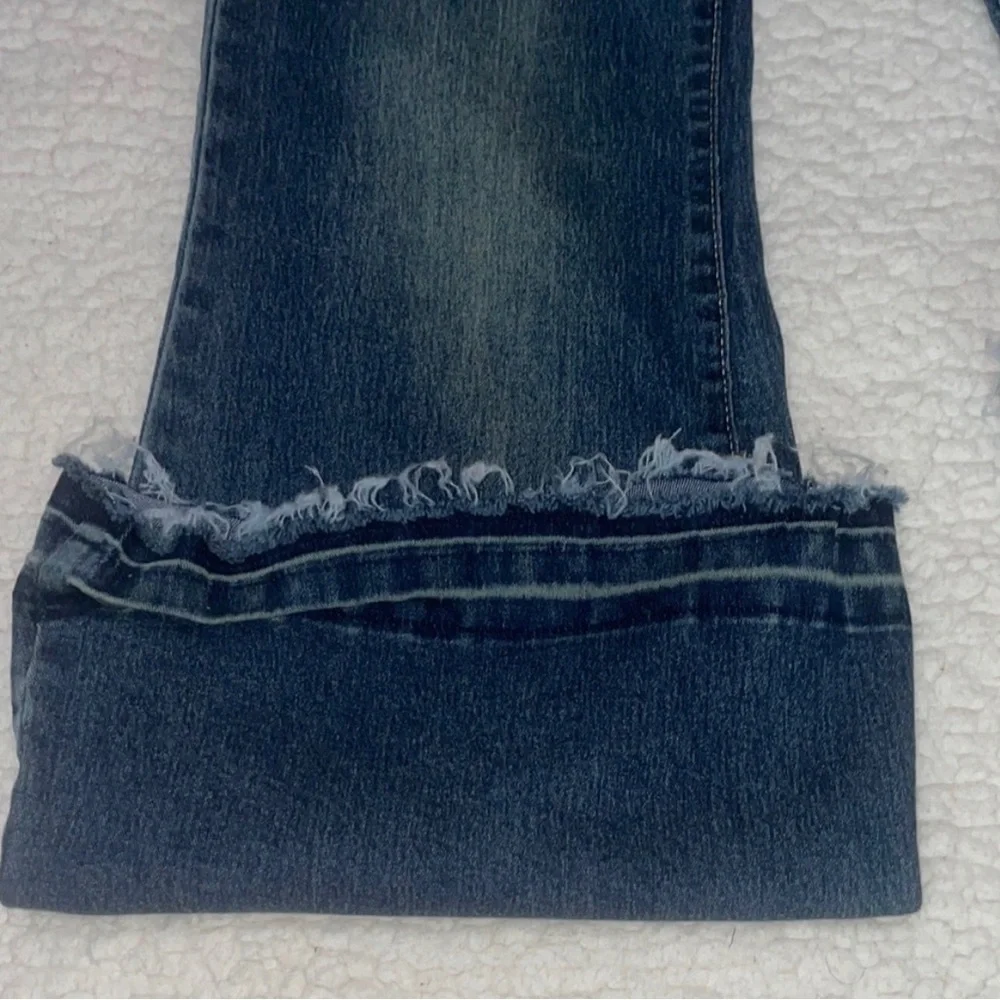 Women's Flare/Wide Leg Jeans - Dark Wash - Picture 5 of 6